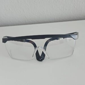 PROTECTIVE GLASS
